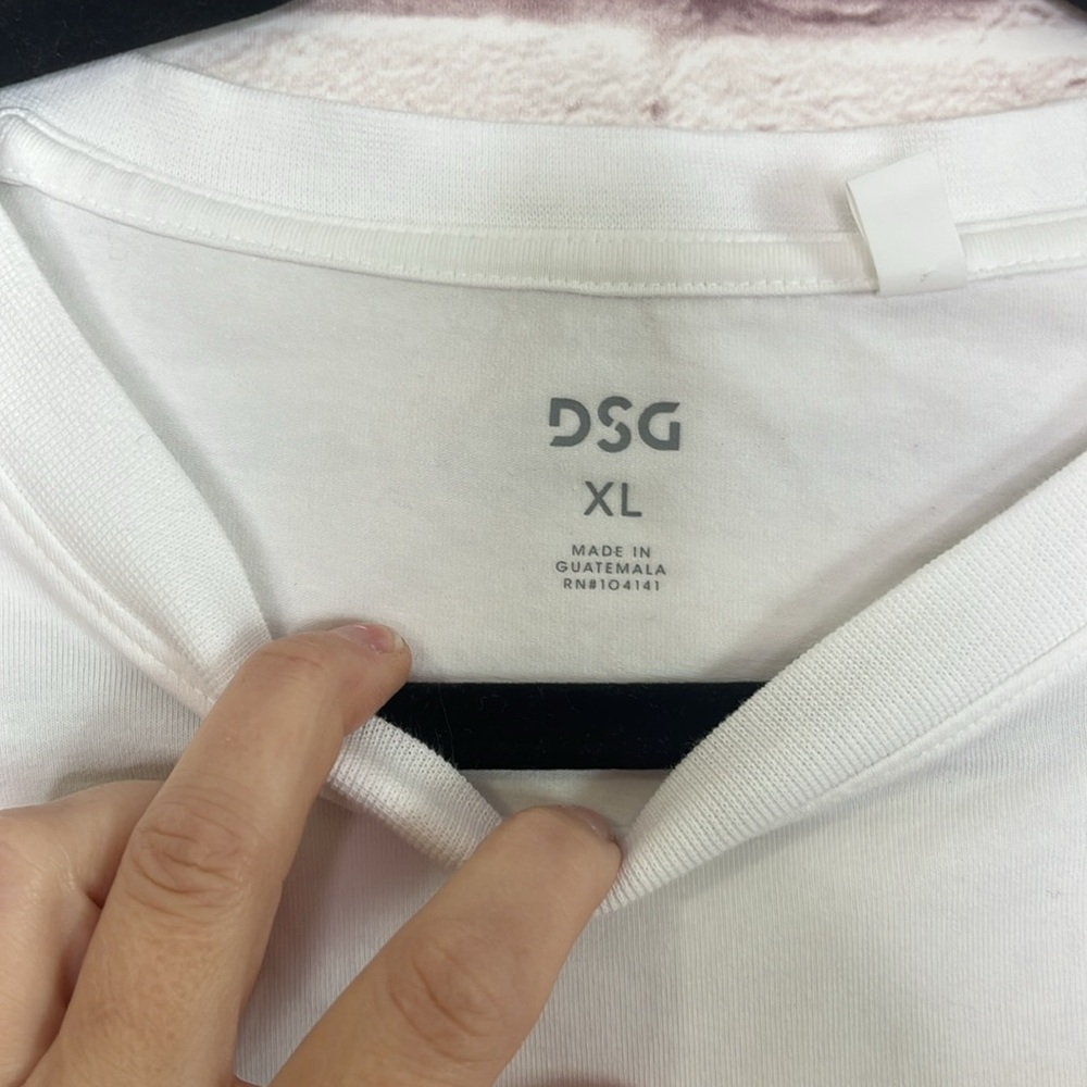 DSG Play with Pride Rainbow LGBTQIA Short Sleeve Tee XL - Picture 3 of 7